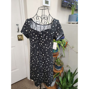 Kohls So mini Dress Black and White Floral